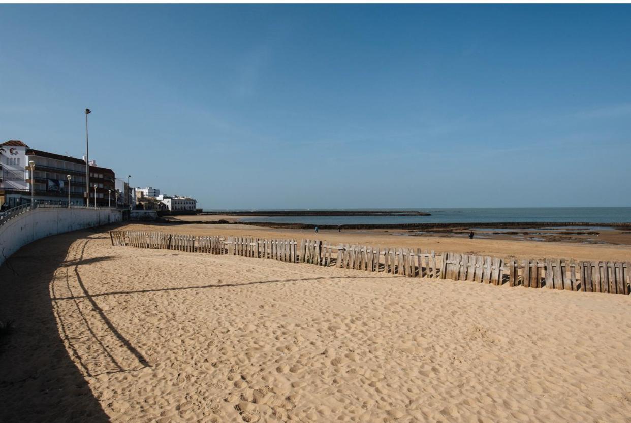 Lyrioshomes Chipiona Beach Екстериор снимка